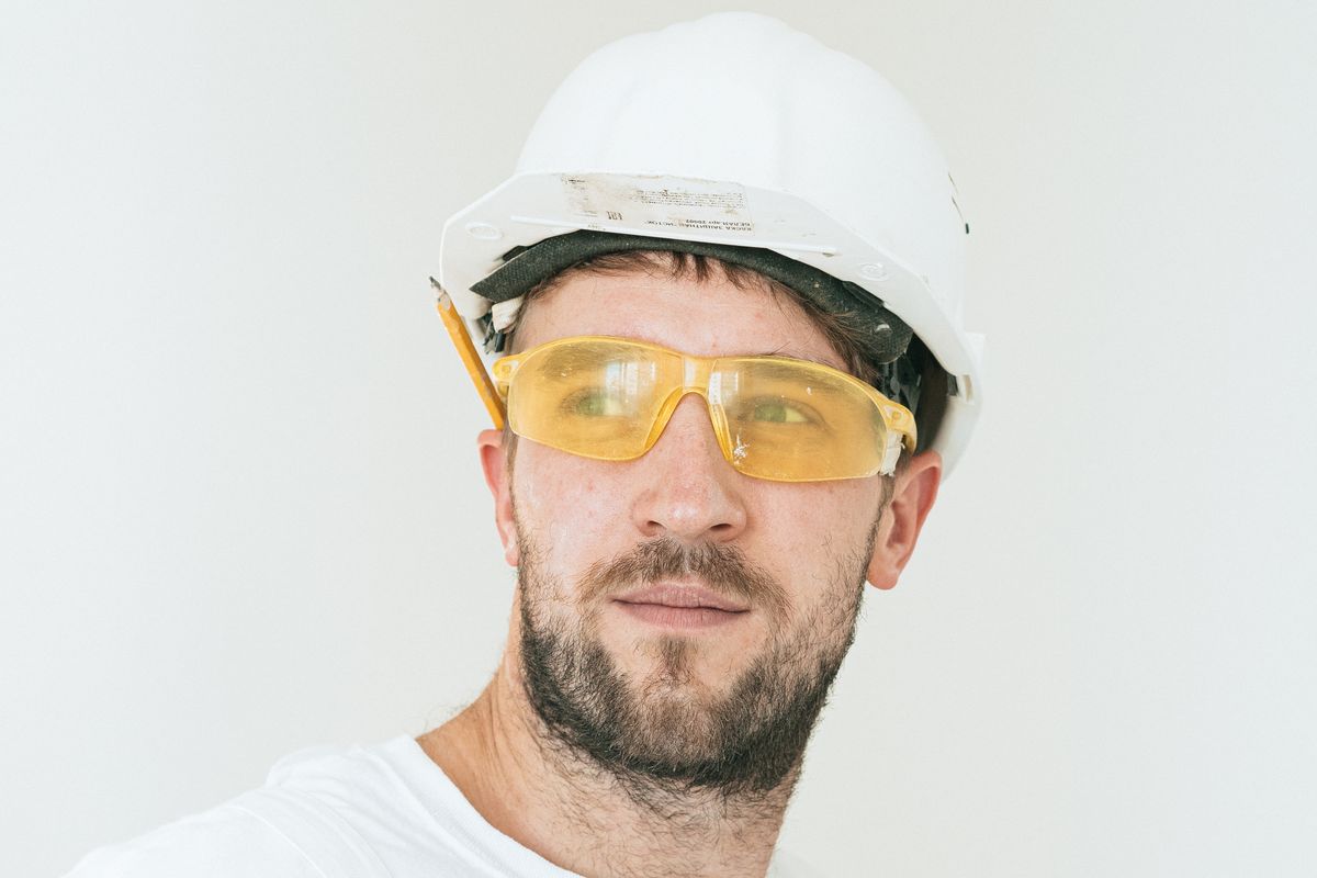Pavel Kříž, Vedoucí klempířské dílny